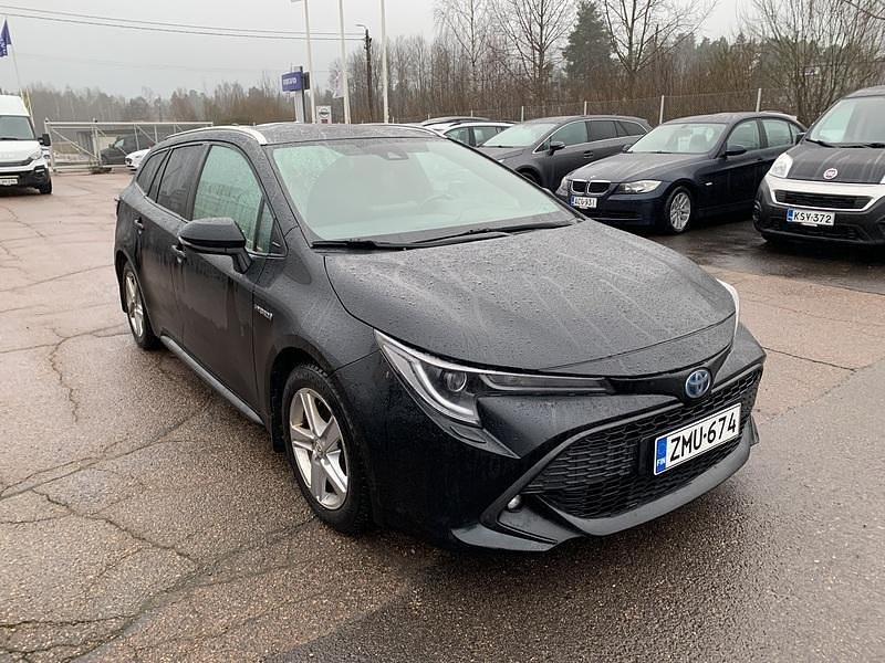 Käytetty 2020 Toyota Corolla Active Farmari | 19 900 € (Perustarjous) - Kuva 1/4