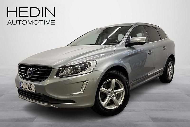 Harmaa Käytetty 2016 Volvo XC60 Business Edition Katumaasturi | 22 800 € (Perustarjous) - Kuva 1/4