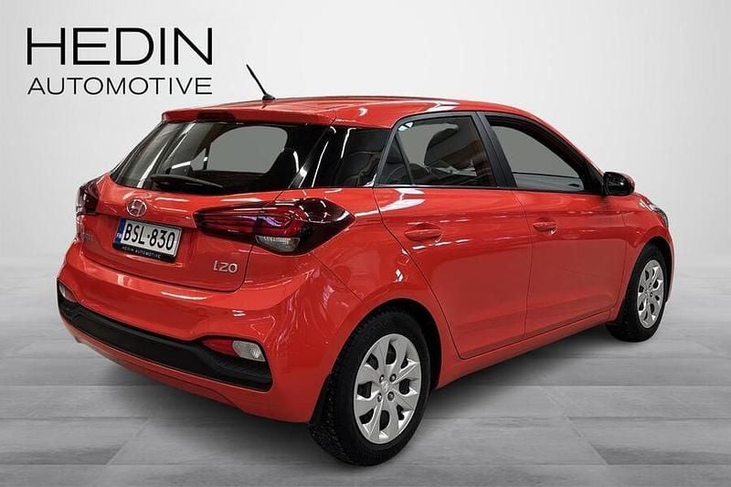 Käytetty Hyundai i20 99 HP (72 kW) 2019 Punainen Viistoperä