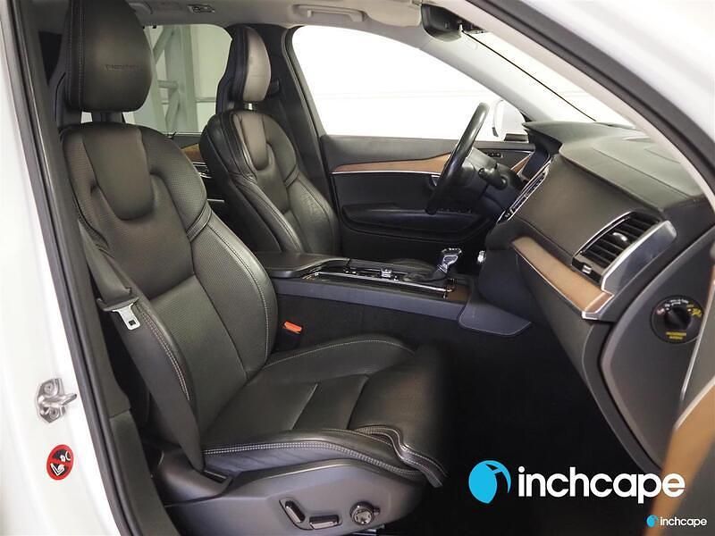 Käytetty Volvo XC90 Inscription 224 HP (164 kW) 2016 Katumaasturi