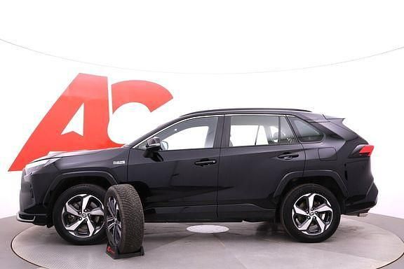 Käytetty Toyota RAV4 Active 302 HP (222 kW) 2024 Musta Katumaasturi