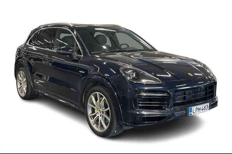 Käytetty 2019 Porsche Cayenne Katumaasturi | 54 800 € (Perustarjous) - Kuva 1/4
