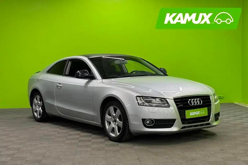 Käytetty Audi A5 Premium 239 HP (175 kW) 2009 Hopea / harmaa Coupe - kaksiovinen