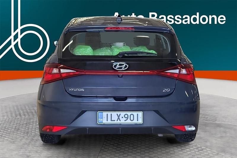 Käytetty Hyundai i20 Comfort 99 HP (72 kW) 2021 Viistoperä