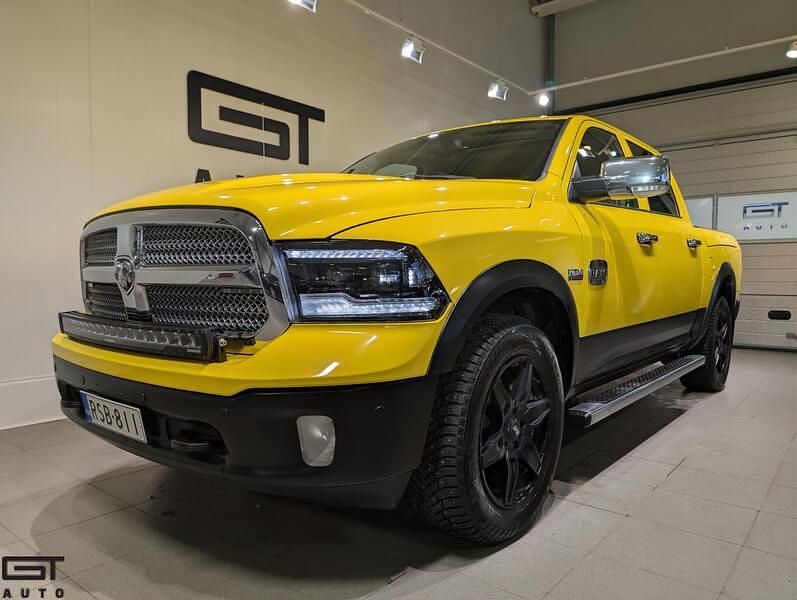 Käytetty Dodge Ram 396 HP (291 kW) 2015 Nouto