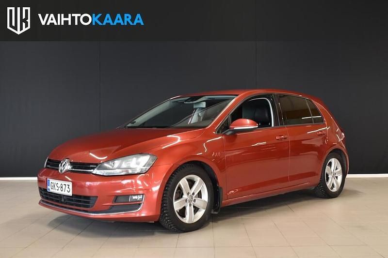 Käytetty VW Golf VII Highline 140 HP (102 kW) 2013 Viistoperä