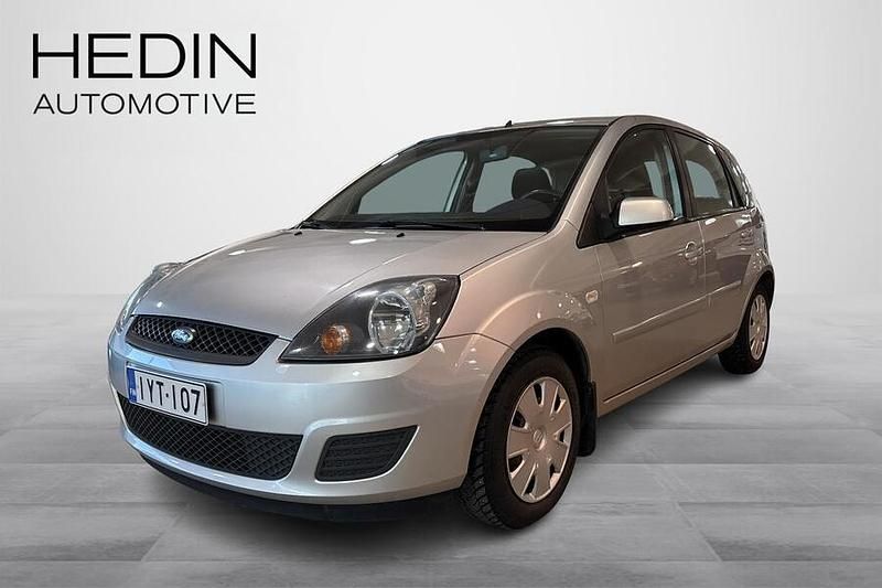 Harmaa Käytetty 2008 Ford Fiesta Limited Viistoperä | 1 900 € - Kuva 1/4