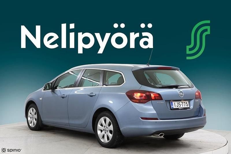 Käytetty Opel Astra Sport 140 HP (102 kW) 2012 Farmari