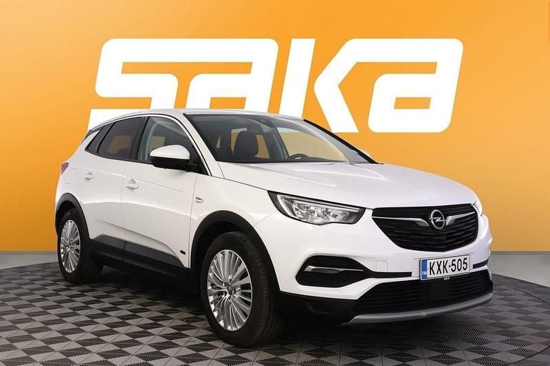 Käytetty Opel Grandland X Innovation 224 HP (164 kW) 2020 Katumaasturi