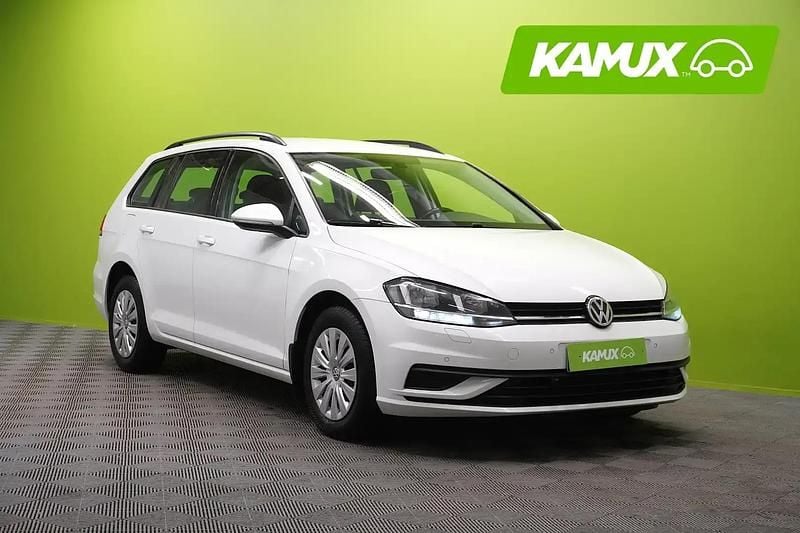 Valkoinen Käytetty 2018 VW Golf VII Trendline Farmari | 9 300 € (Hyvä tarjous) - Kuva 1/4