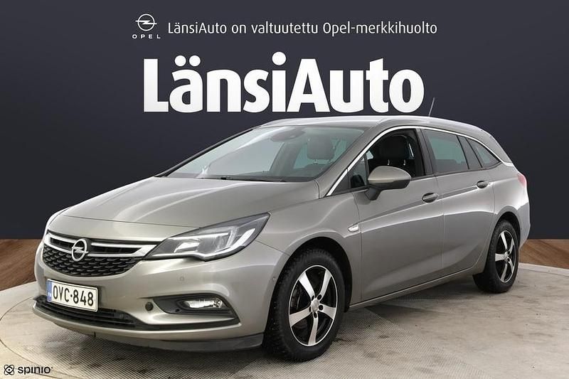 Käytetty Opel Astra Innovation 105 HP (77 kW) 2016 Farmari