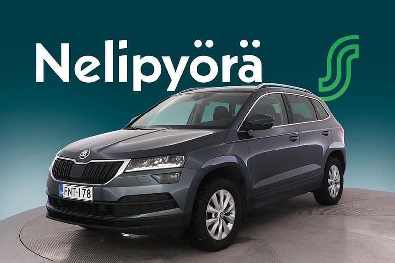Käytetty Skoda Karoq Style 150 HP (110 kW) 2019 Katumaasturi