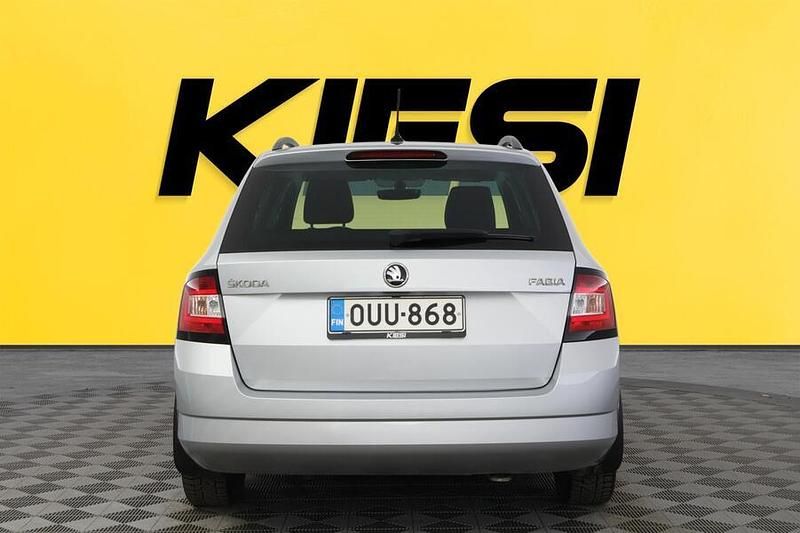 Käytetty Skoda Fabia Ambition 90 HP (66 kW) 2016 Farmari