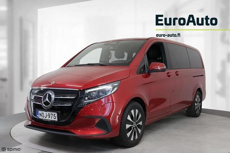 Käytetty Mercedes EQV300 150 kW (204 HP) 2024 Punainen Katumaasturi