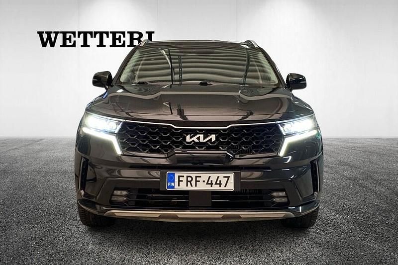 Käytetty Kia Sorento 230 HP (169 kW) 2023 Musta Katumaasturi