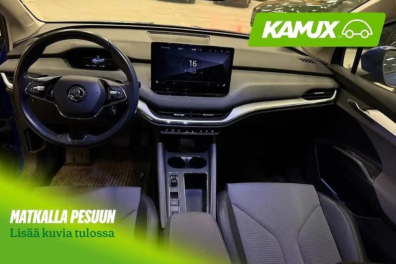 Käytetty Skoda Enyaq iV Loft 131 kW (179 HP) 2021 Sininen Katumaasturi