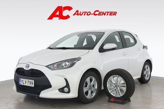 089 Käytetty 2022 Toyota Yaris Active Viistoperä | 18 790 € (Perustarjous) - Kuva 1/4
