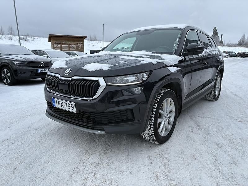 Käytetty Skoda Kodiaq Ambition 150 HP (110 kW) 2022 Katumaasturi