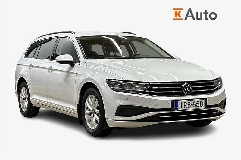 Käytetty 2023 VW Passat Comfortline Farmari | 32 880 € (Kallis) - Kuva 1/3