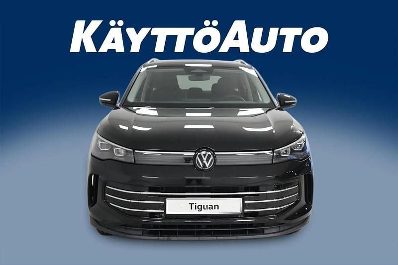 Uusi VW Tiguan Elegance 204 HP (150 kW) 2026 Grenadilla black met Katumaasturi