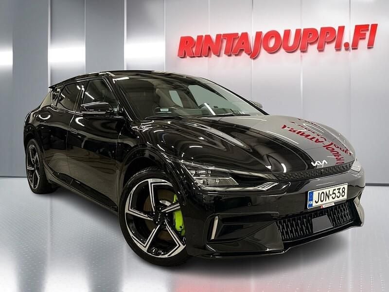 Musta Käytetty 2024 Kia EV6 Katumaasturi | 46 770 € (Hieman kallis) - Kuva 1/4