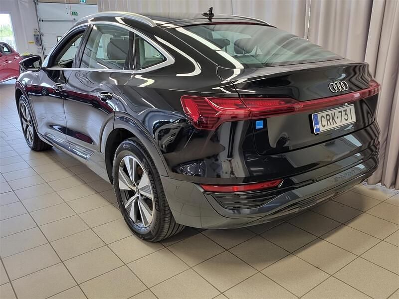Käytetty Audi e-tron Sportback 300 kW (408 HP) 2023 Musta Katumaasturi
