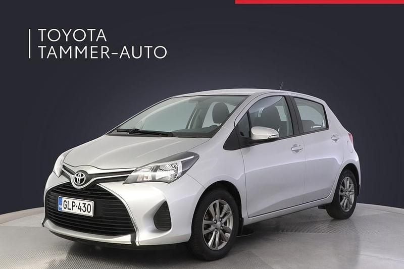 Hopea Käytetty 2015 Toyota Yaris Multidrive S Viistoperä | 15 980 € (Hieman kallis) - Kuva 1/4