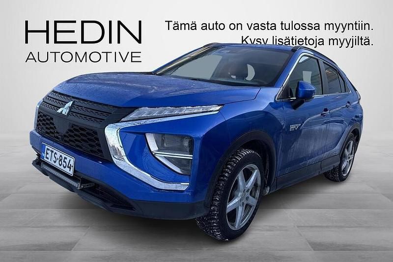 Käytetty Mitsubishi Eclipse Cross Invite 185 HP (136 kW) 2021 Sininen Katumaasturi