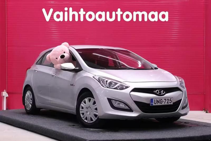 Käytetty 2012 Hyundai i30 Comfort | 5 490 € - Kuva 1/4