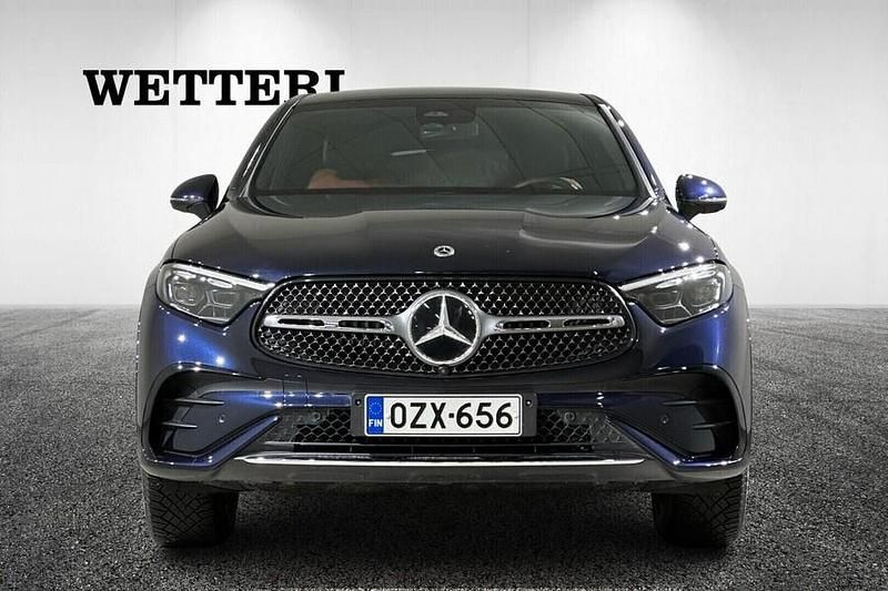 Käytetty Mercedes GLC300e AMG 313 HP (230 kW) 2024 Sininen Coupe - kaksiovinen