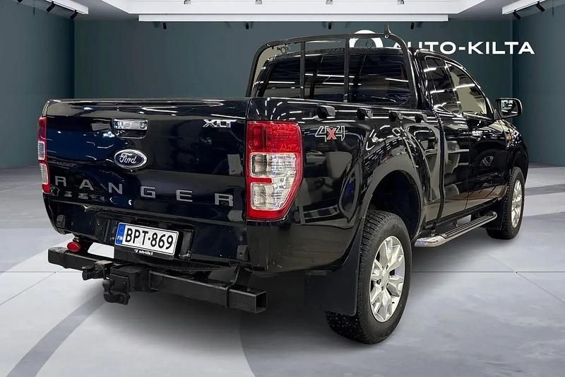 Käytetty Ford Ranger XLT 150 HP (110 kW) 2012 Musta Nouto