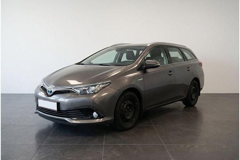 Ruskea Käytetty 2018 Toyota Auris Comfort Farmari | 17 900 € (Kallis) - Kuva 1/3