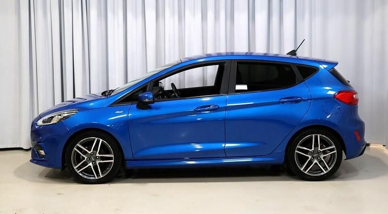 Käytetty Ford Fiesta ST-Line 155 HP (114 kW) 2020 Sininen Viistoperä