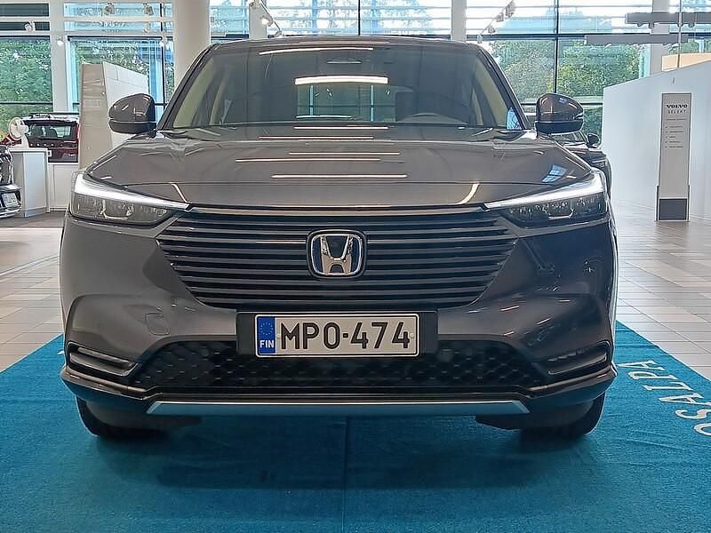 Käytetty Honda HR-V Advance 131 HP (96 kW) 2024 Harmaa Katumaasturi