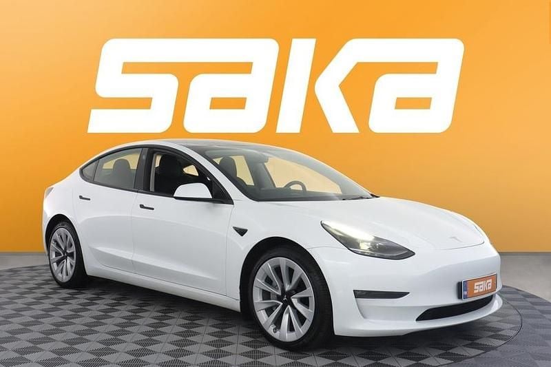Käytetty 2022 Tesla Model 3 Sedan | 28 700 € (Perustarjous) - Kuva 1/3