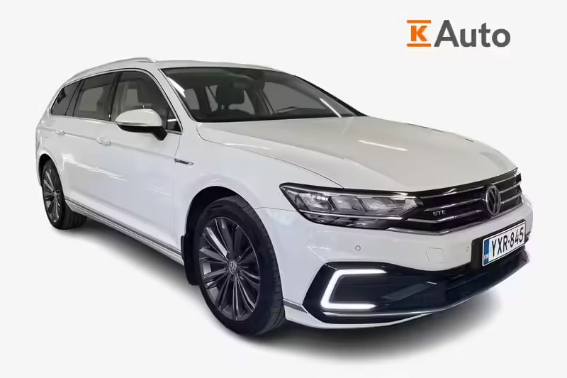 Valkoinen Käytetty 2020 VW Passat GTE Farmari | 16 990 € (Hyvä tarjous) - Kuva 1/4