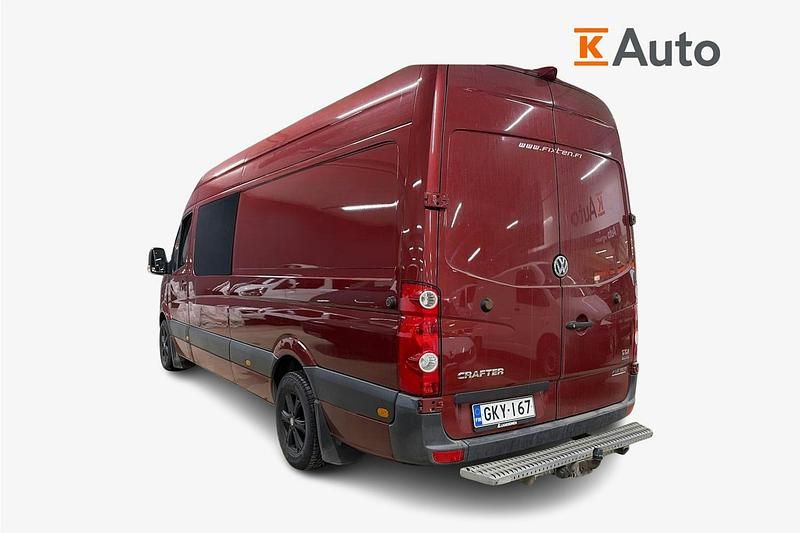 Käytetty VW Crafter Pro 161 HP (118 kW) 2014 Punainen Van