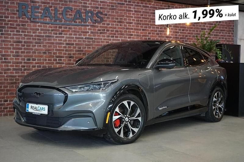 Käytetty Ford Mustang 351 HP (258 kW) 2021 Viistoperä