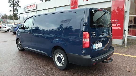 Käytetty Toyota Proace 121 HP (88 kW) 2017 Sininen Tila-auto