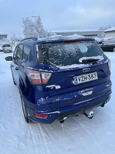 Käytetty Ford Kuga ST-Line 120 HP (88 kW) 2017 Katumaasturi
