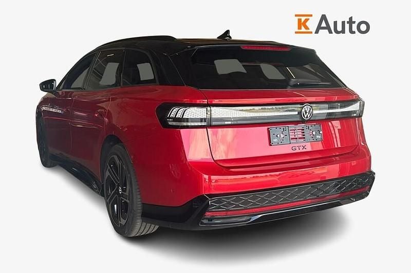 Käytetty VW ID.7 GTX 250 kW (340 HP) 2025 Punainen Viistoperä