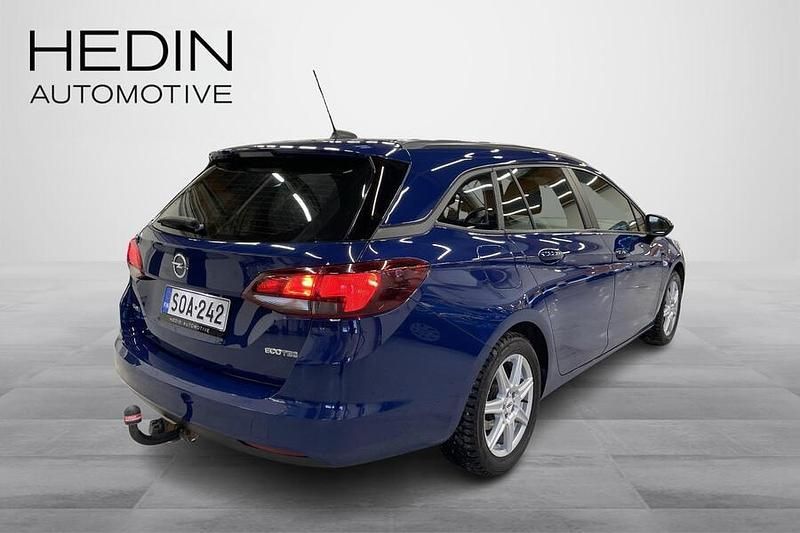 Käytetty Opel Astra Enjoy 105 HP (77 kW) 2018 Sininen Farmari