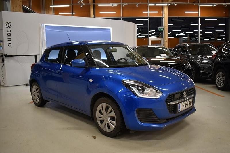 Käytetty 2021 Suzuki Swift GL Viistoperä | 14 990 € (Perustarjous) - Kuva 1/4
