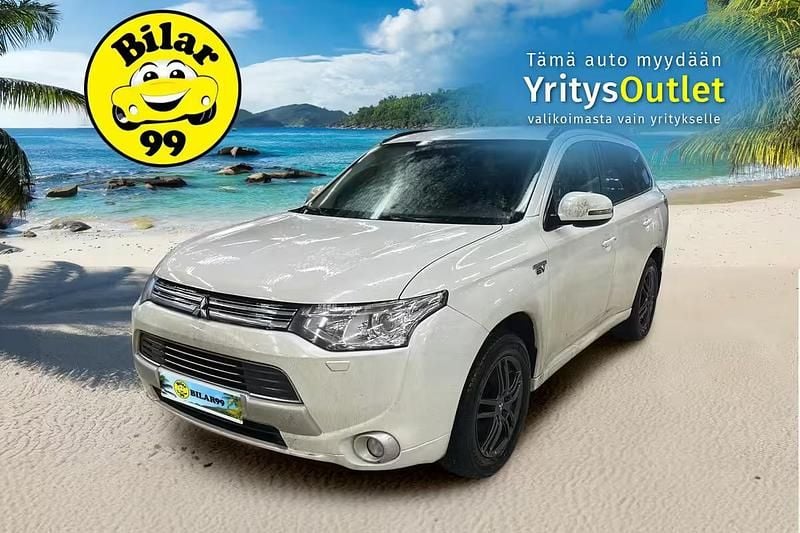 Käytetty 2014 Mitsubishi Outlander P-HEV Farmari | 7 290 € (Supertarjous) - Kuva 1/4