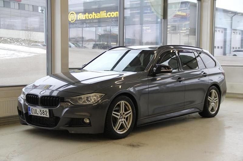 Käytetty BMW 330 258 HP (189 kW) 2012 Harmaa Farmari