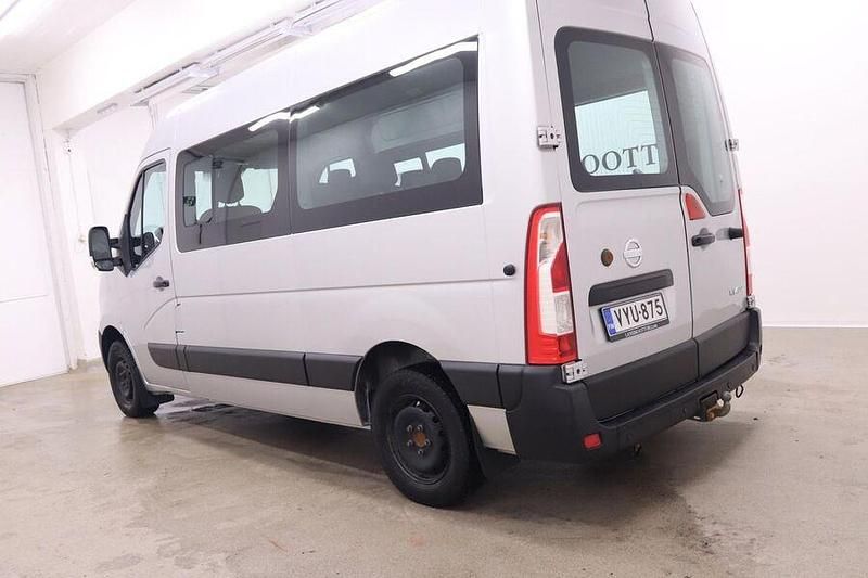 Käytetty Nissan NV400 Comfort 170 HP (125 kW) 2016 Van