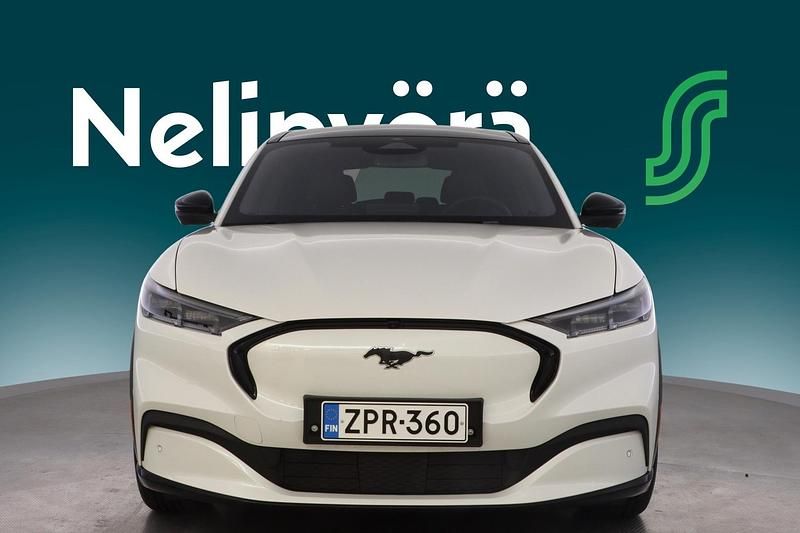 Käytetty Ford Mustang Mach-E S 275 kW (375 HP) 2021 Valkoinen Katumaasturi