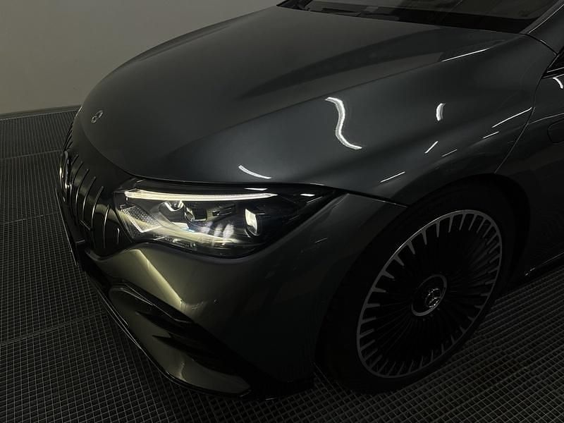 Käytetty Mercedes EQE AMG 43 AMG 350 kW (476 HP) 2022 Harmaa Sedan