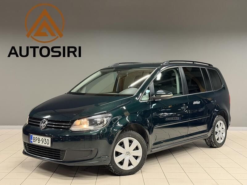 Käytetty VW Touran Comfortline 140 HP (102 kW) 2011 Tila-auto
