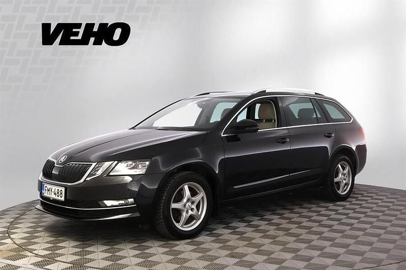 Käytetty Skoda Octavia Style 150 HP (110 kW) 2017 Musta Farmari